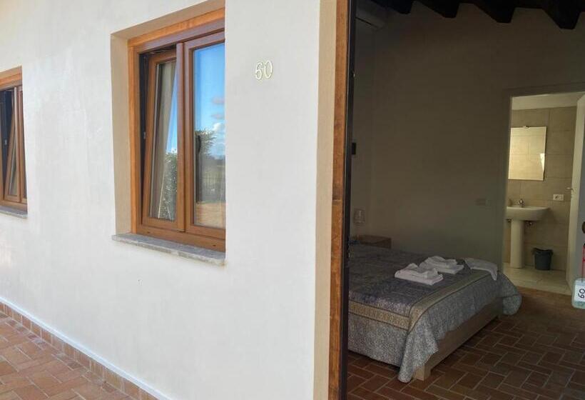 Отель Il Borgo Ariccia Resort