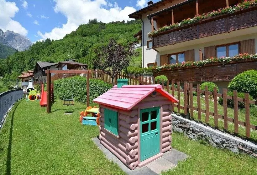 ペンション Residence Ronchi