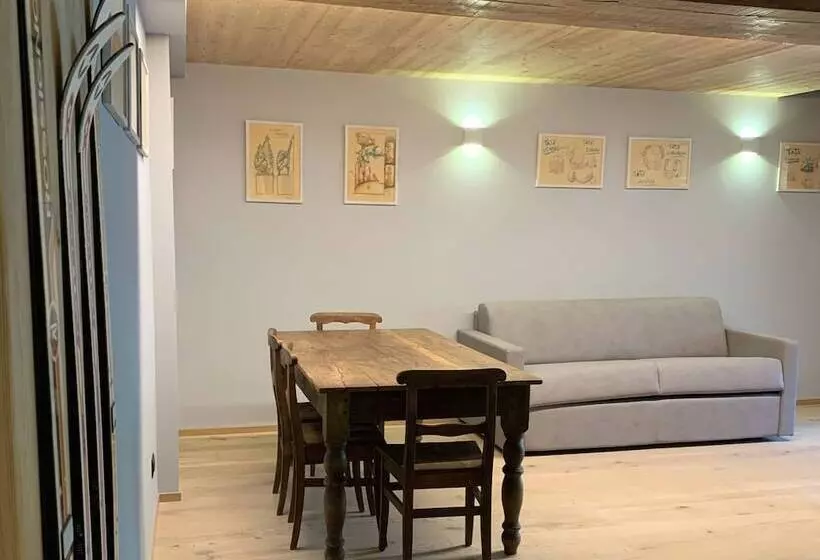 Aux Pieds Du Roi  Suite & Spa