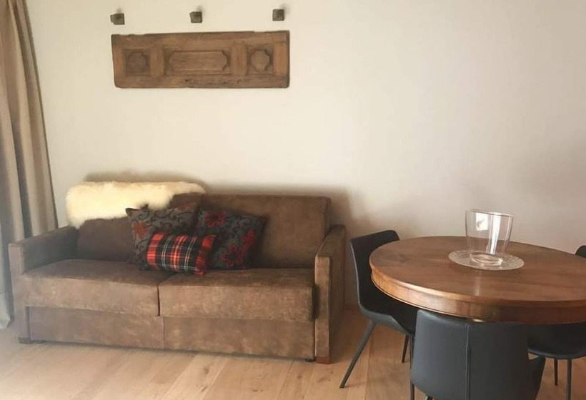 Aux Pieds Du Roi  Suite & Spa