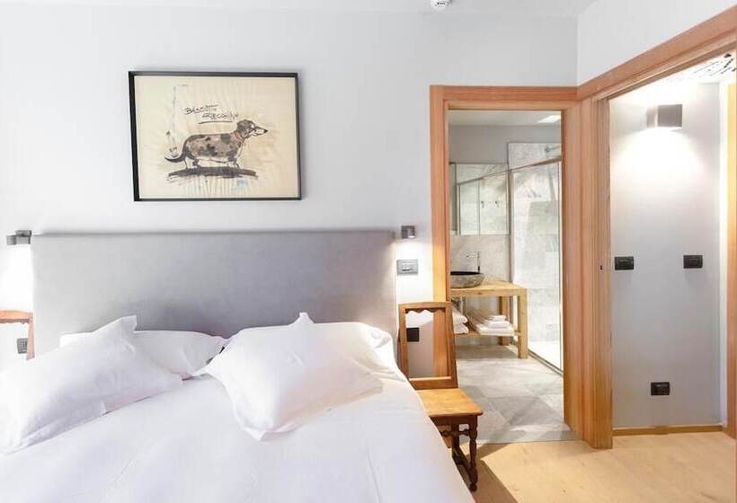 Aux Pieds Du Roi  Suite & Spa