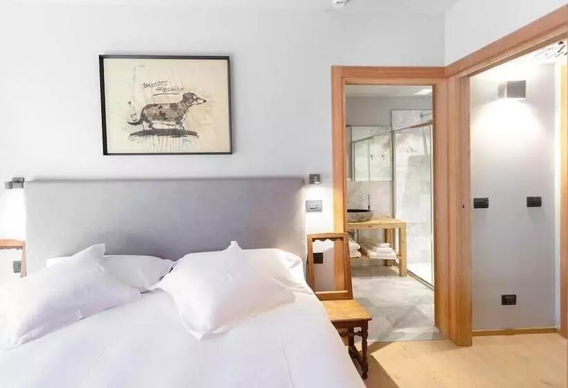 Aux Pieds Du Roi  Suite & Spa