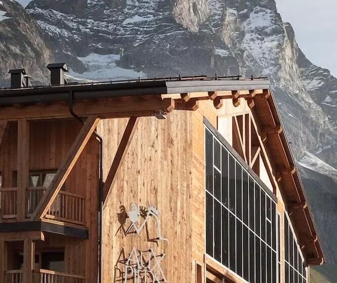 Aux Pieds Du Roi  Suite & Spa