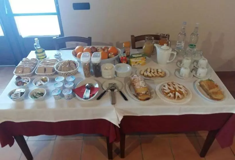ホテル Agriturismo L'ulivo