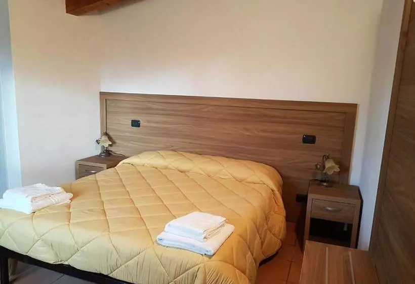 ホテル Agriturismo L'ulivo
