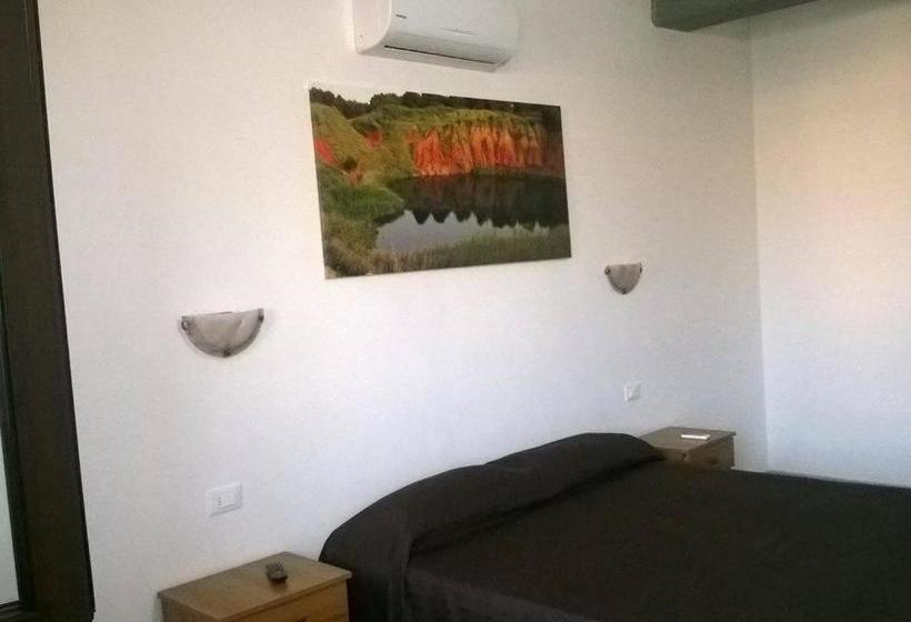 هتل Agriturismo Masseria Le Creste