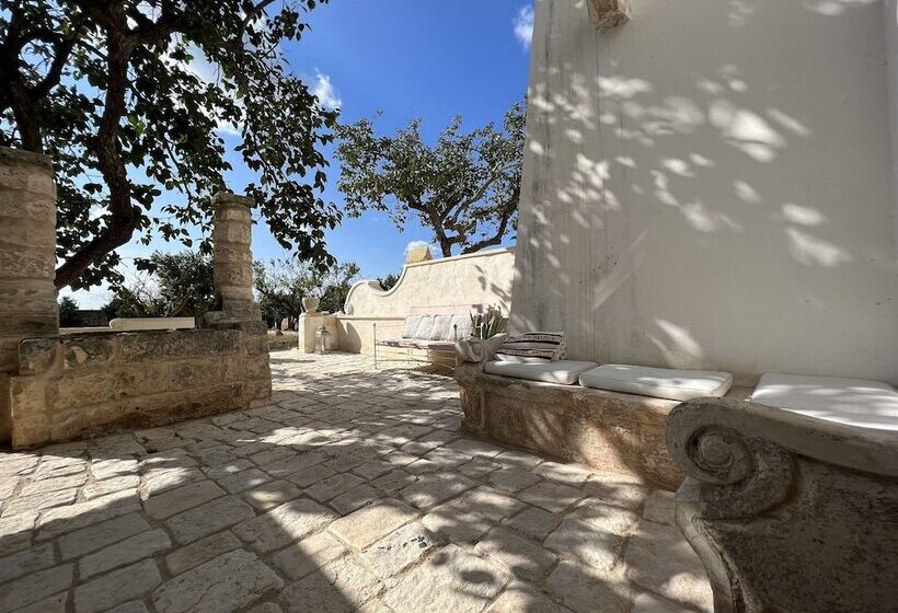 Отель Tenuta Mosè Charming House Relais