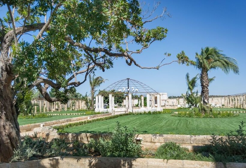 Отель Tenuta Mosè Charming House Relais