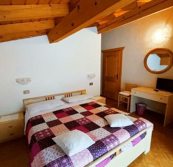 פנסיון Affittacamere Pizzeria Marmolada