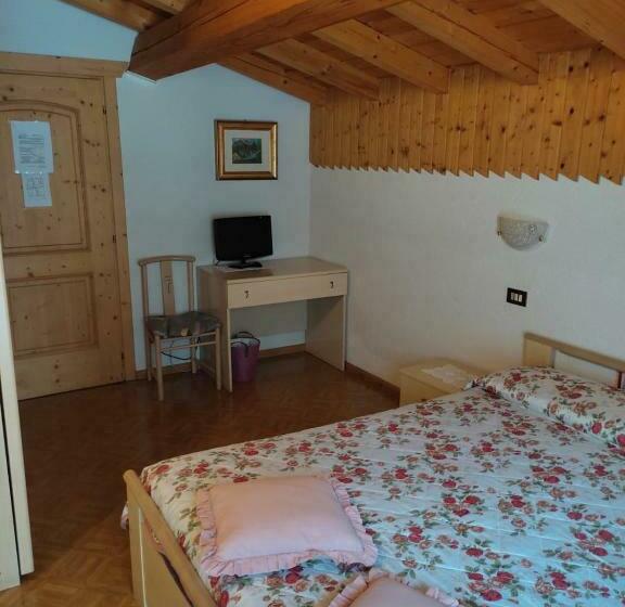 פנסיון Affittacamere Pizzeria Marmolada