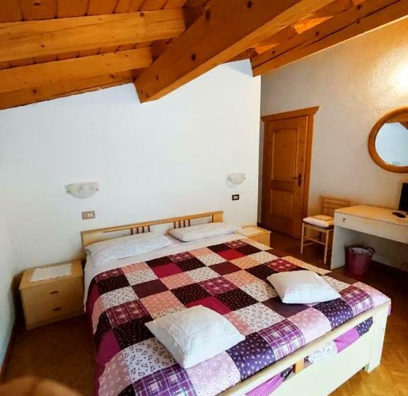 פנסיון Affittacamere Pizzeria Marmolada