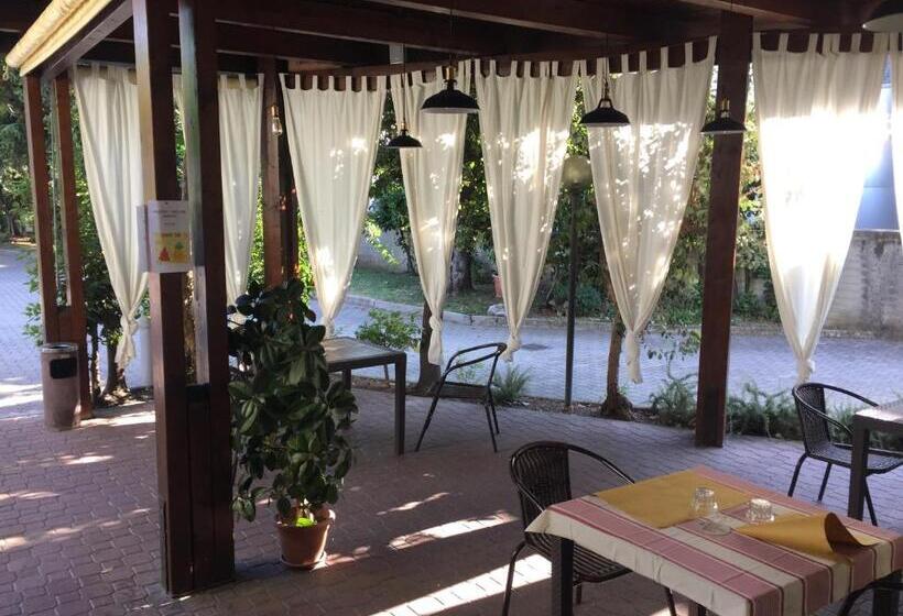 פנסיון Aparthotel Manfrè