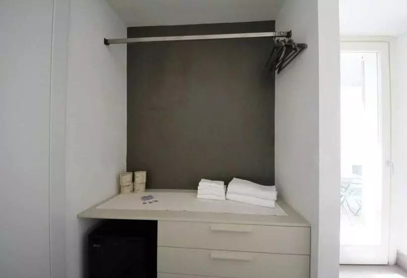 Majatalo Ral 7039