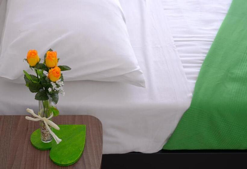 פנסיון Viverenumana