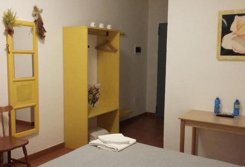 فندق Agriturismo Boschi