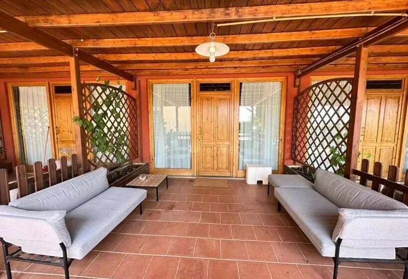 ホテル Villa Ilangi