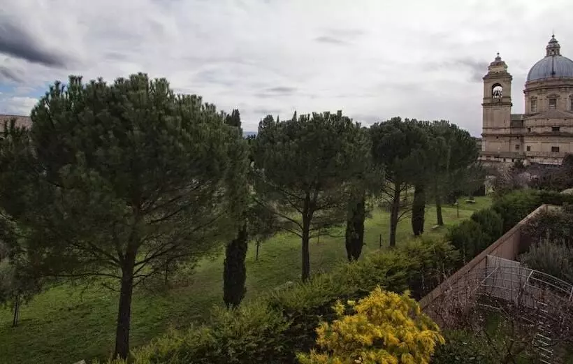 Majatalo Camere Santucci