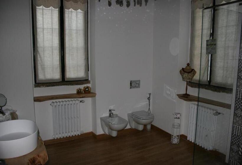 بنسيون Casa La Ringhera