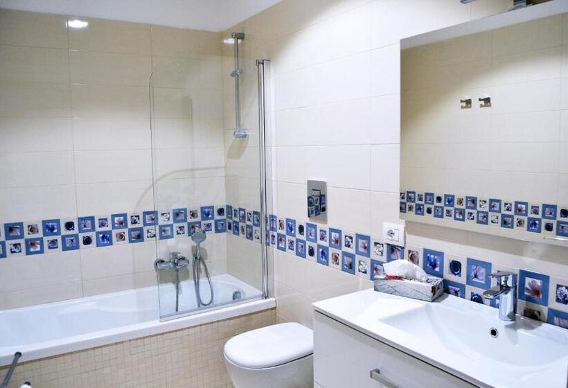 پانسیون I Giardini Del Re