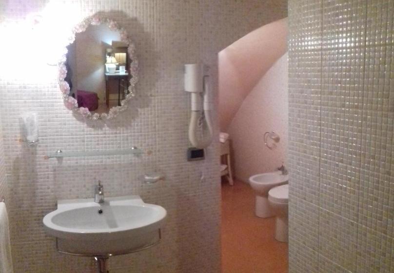 بنسيون Il Girasole