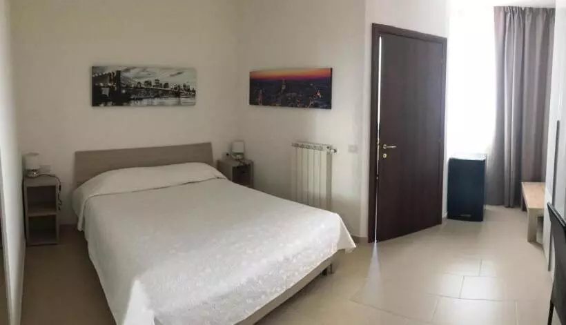 ペンション Residenza S.event B&b