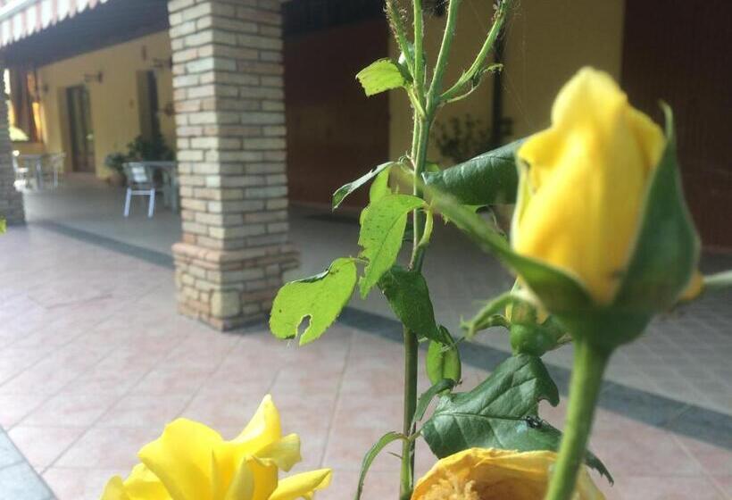 בית מלון כפרי Agriturismo 7 Colonne