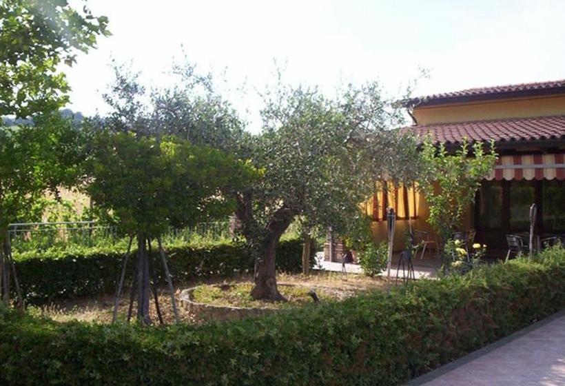 בית מלון כפרי Agriturismo 7 Colonne