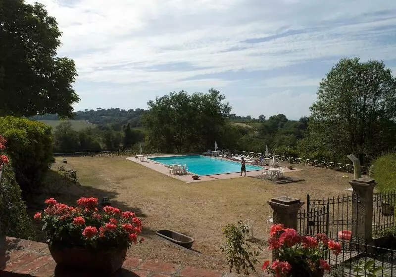 ホテル Agriturismo Fattoria La Cacciata