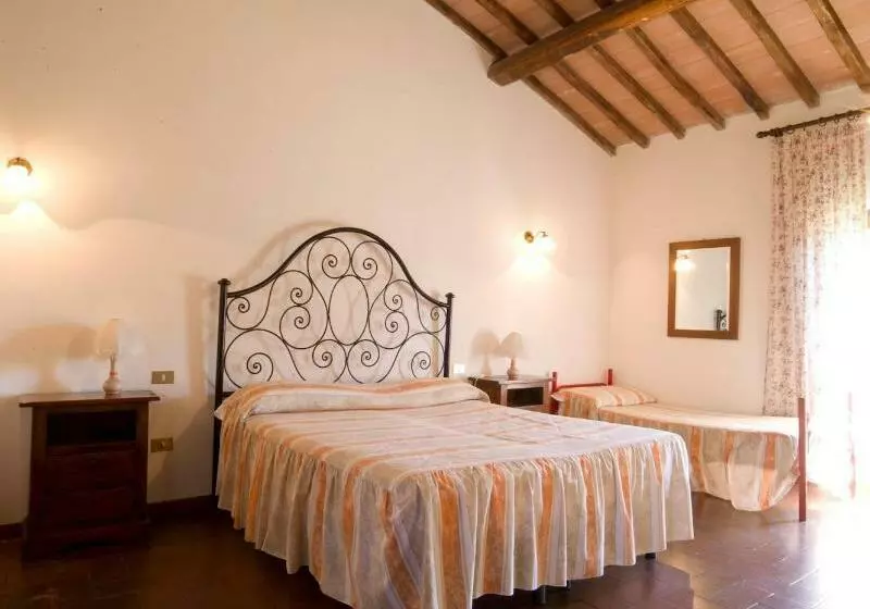 ホテル Agriturismo Fattoria La Cacciata