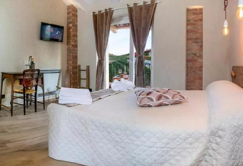 ホテル Villa Laura
