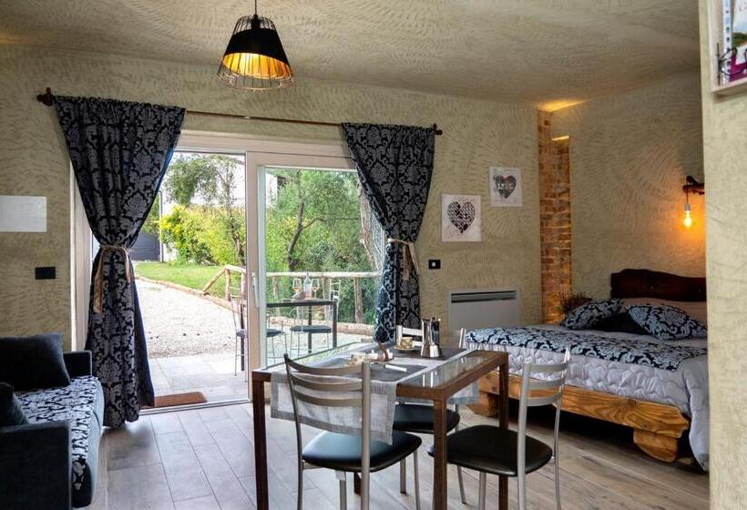 ホテル Villa Laura