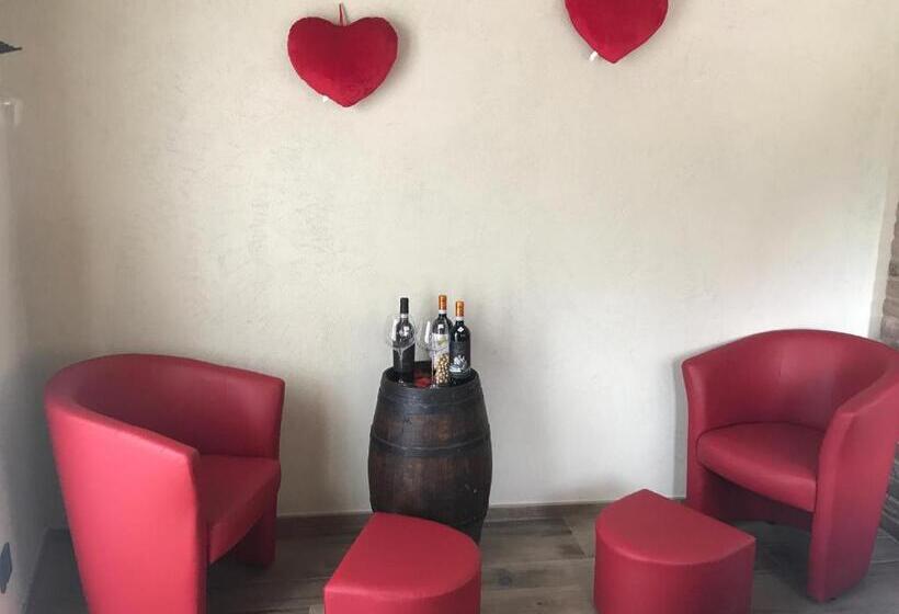 ホテル Villa Laura