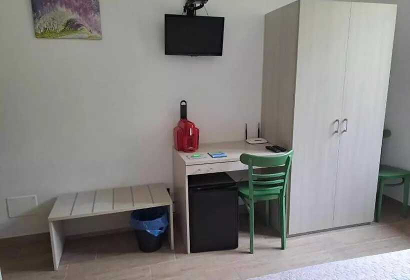 ホテル Agriturismo A' Taversa