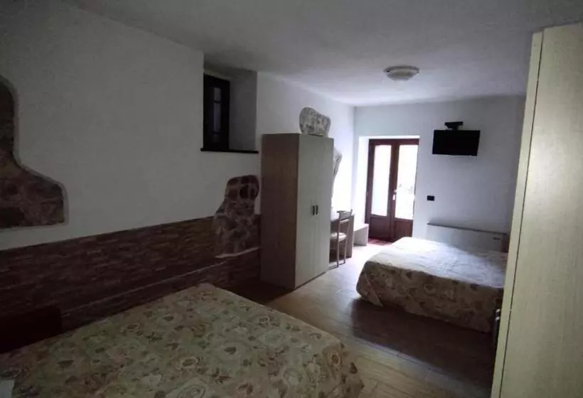 ホテル Agriturismo A' Taversa