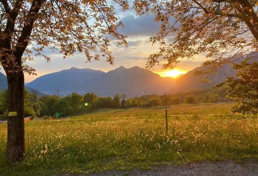 هتل Agriturismo Deviscio