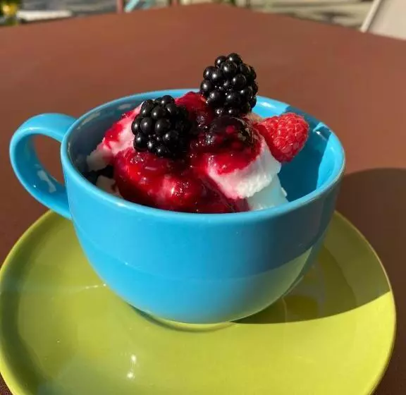 هتل Agriturismo Deviscio