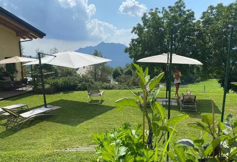 هتل Agriturismo Deviscio