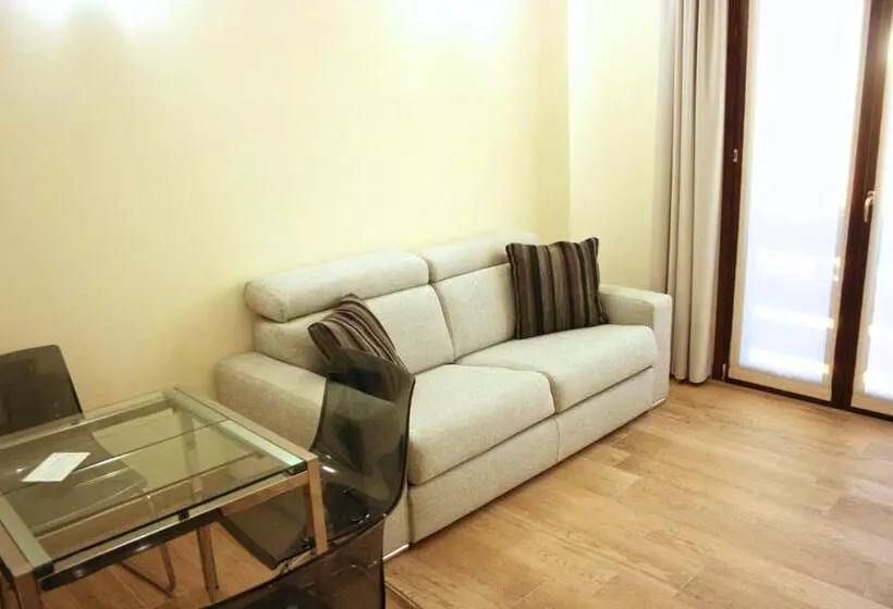 هتل Agriturismo Deviscio