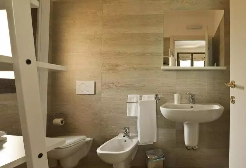 هتل Agriturismo Deviscio