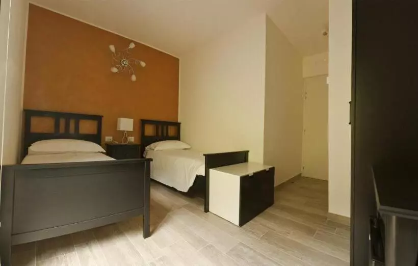 هتل Agriturismo Deviscio