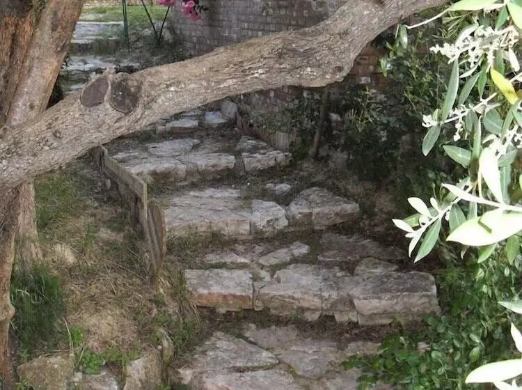 هتل Agriturismo Il Quadrifoglio