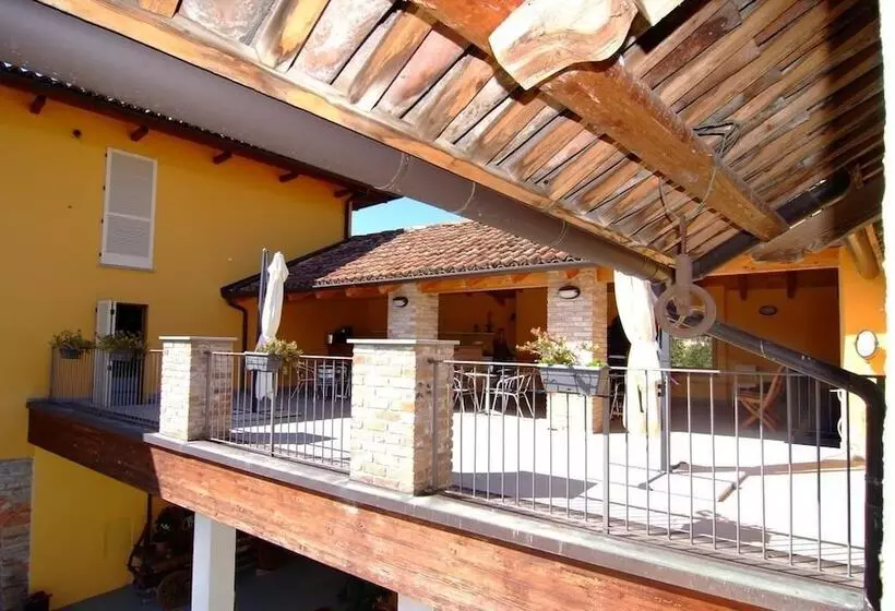 Hotelli Agriturismo La Martina