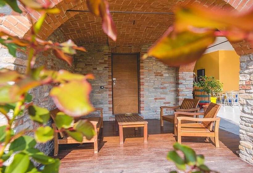 בית מלון כפרי Agriturismo La Martina