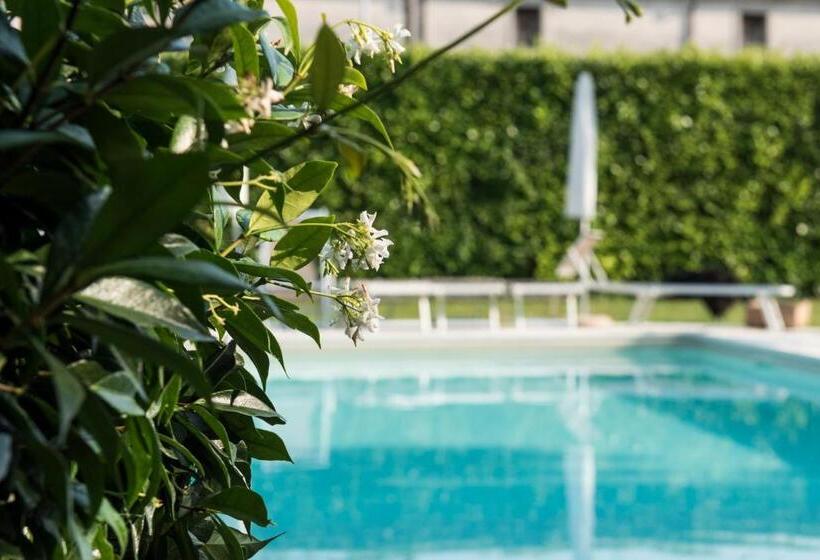 בית מלון כפרי Agriturismo Lecolombare