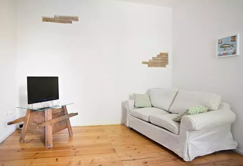ホテル Agriturismo Lecolombare