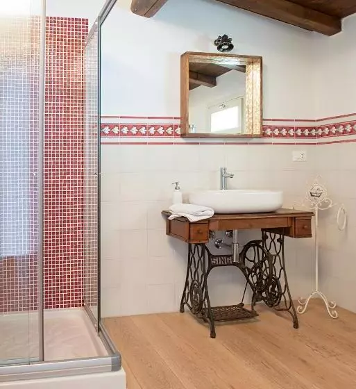 ホテル Agriturismo Lecolombare