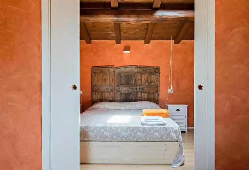 ホテル Agriturismo Lecolombare