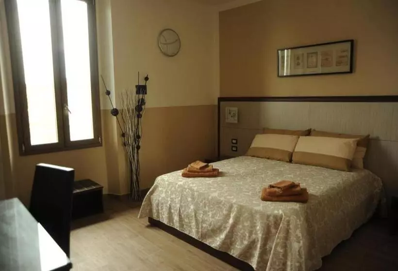 پانسیون Guesthouse Buonarroti Florence