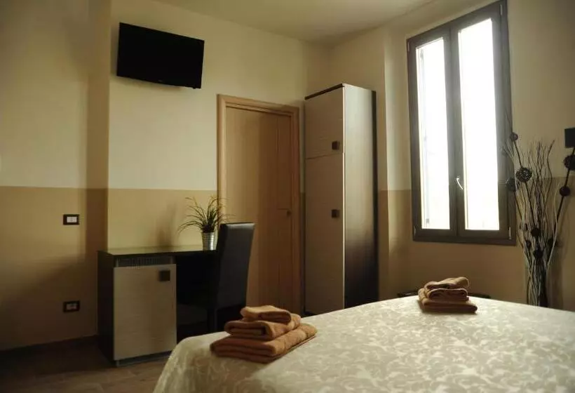 پانسیون Guesthouse Buonarroti Florence