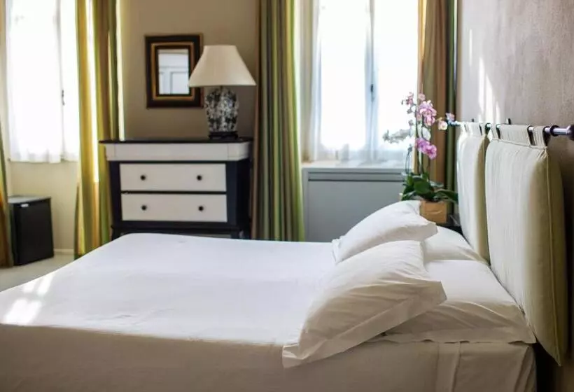 ペンション Vincafè